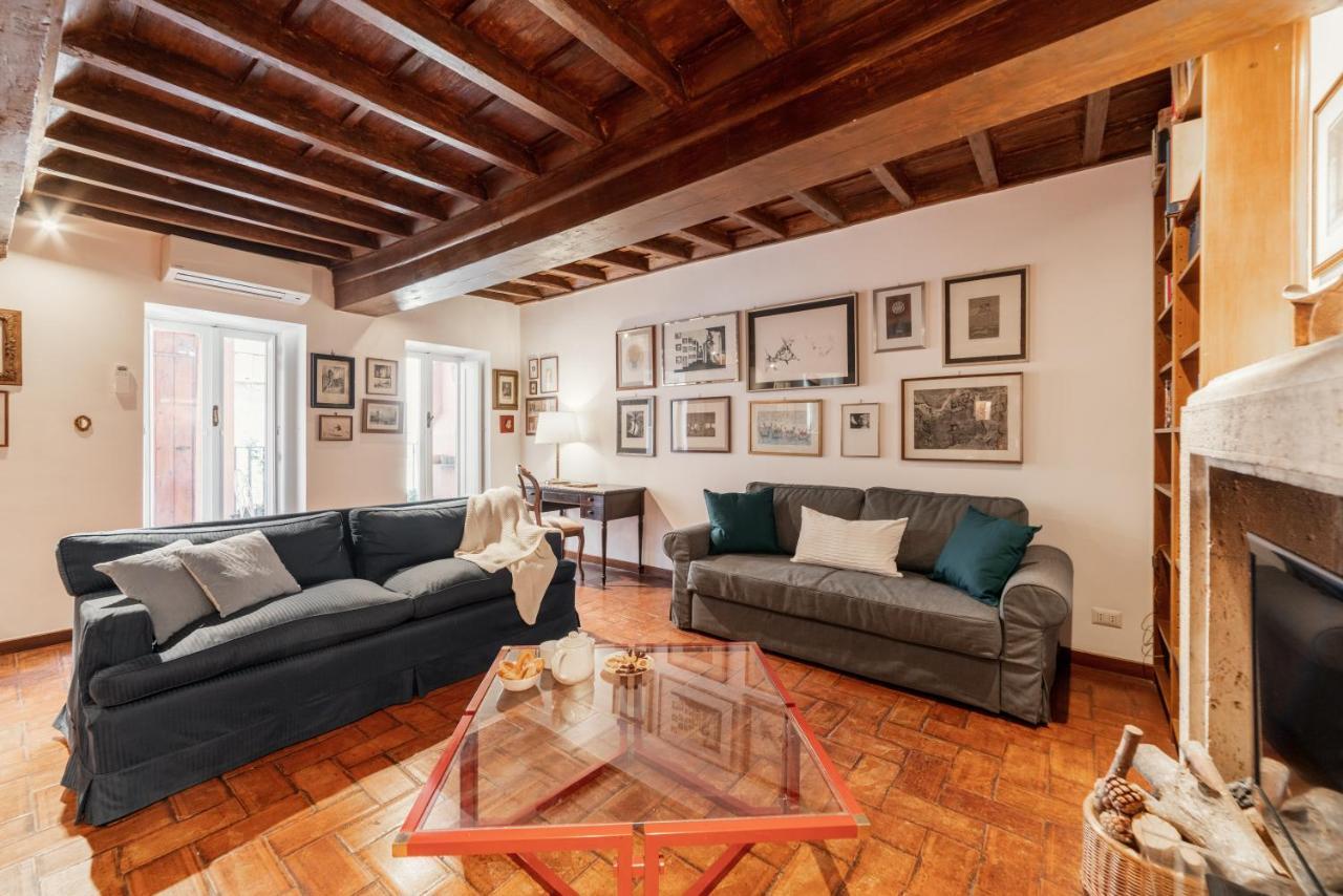 Domus Quiritum Charming, Appartamento D'Epoca A Campo De' Fiori 로마 외부 사진