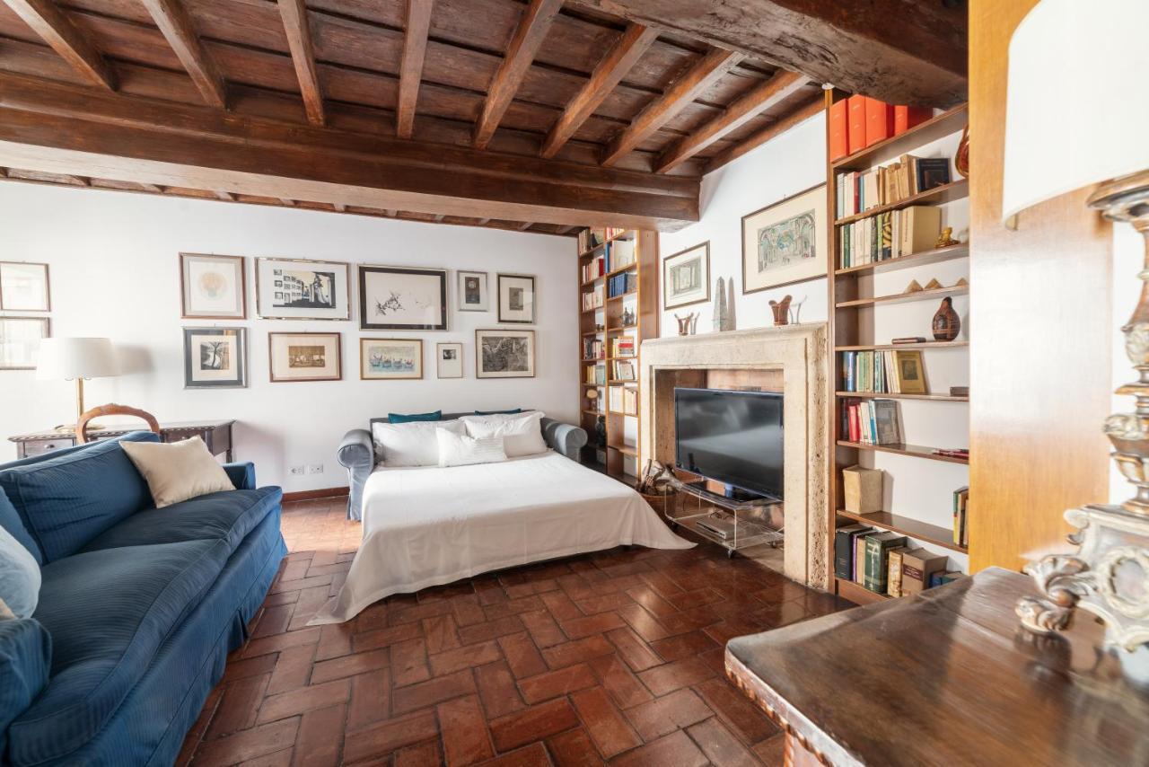Domus Quiritum Charming, Appartamento D'Epoca A Campo De' Fiori 로마 외부 사진