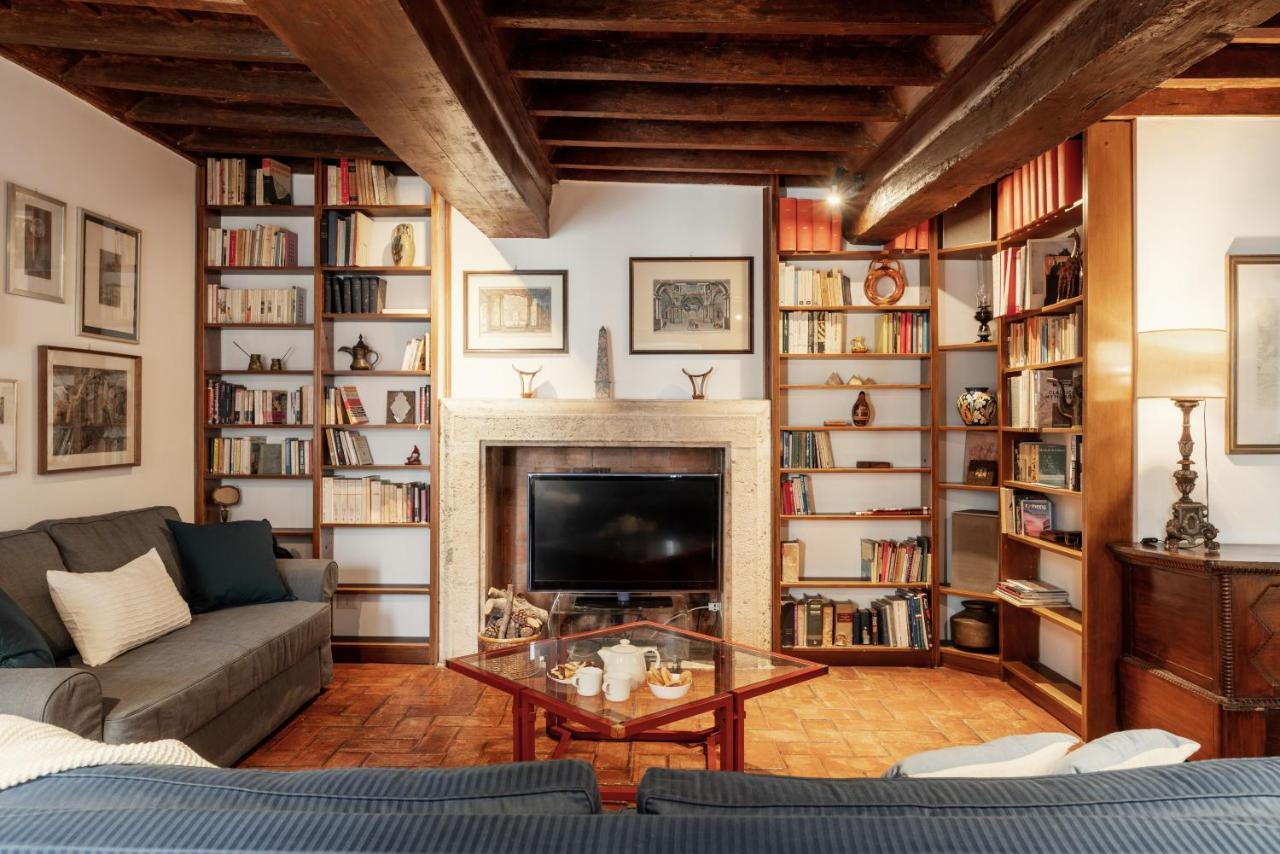 Domus Quiritum Charming, Appartamento D'Epoca A Campo De' Fiori 로마 외부 사진